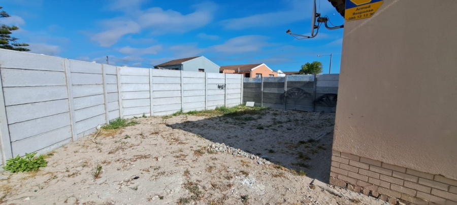 2 Bedroom Property for Sale in Malibu Village Western Cape